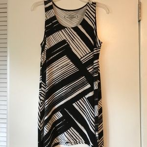 Soma black & white knit top size Medium